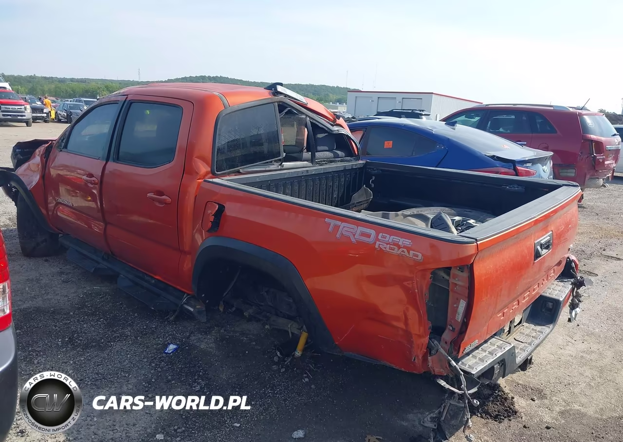 2016 Toyota Tacoma Trd Off Road VIN:5TFAZ5CN3GX003071 - 3
