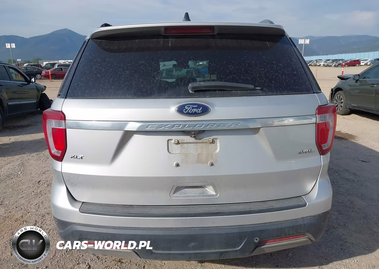 2019 Ford Explorer Xlt VIN:1FM5K8D82KGA92278 - 16