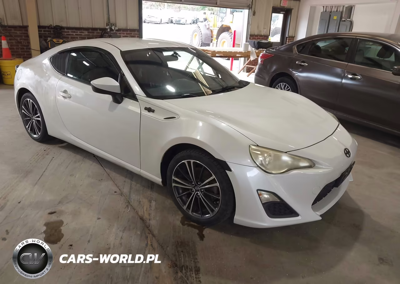 2013 Scion Fr-S – zdjęcie 1 z 16