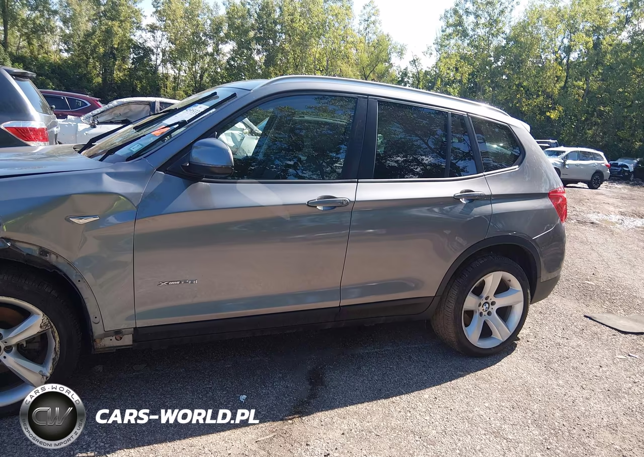 2017 BMW X3 xDrive28I VIN:5UXWX9C50H0D99409 - 14