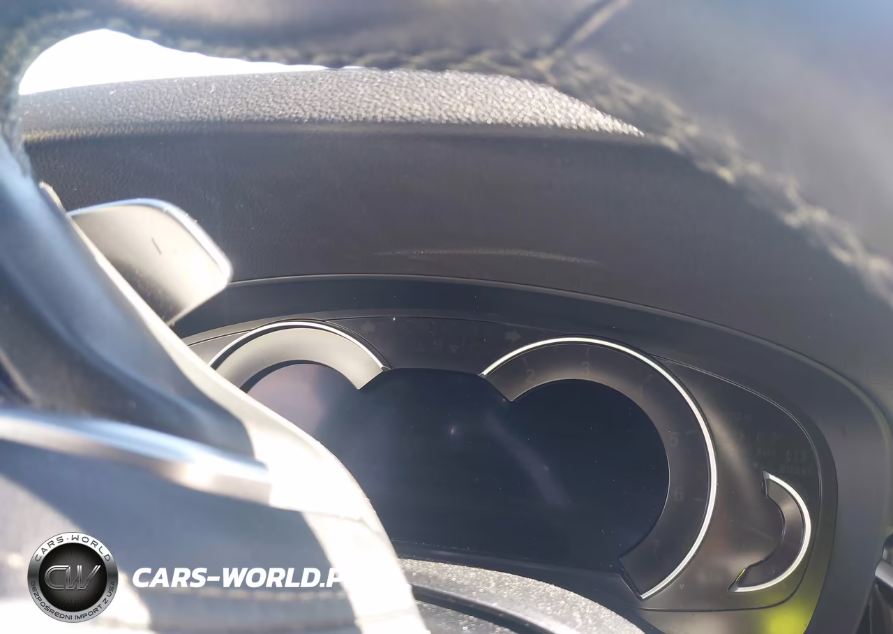 2018 BMW 530I xDrive VIN:WBAJA7C5XJWC74659 - 14