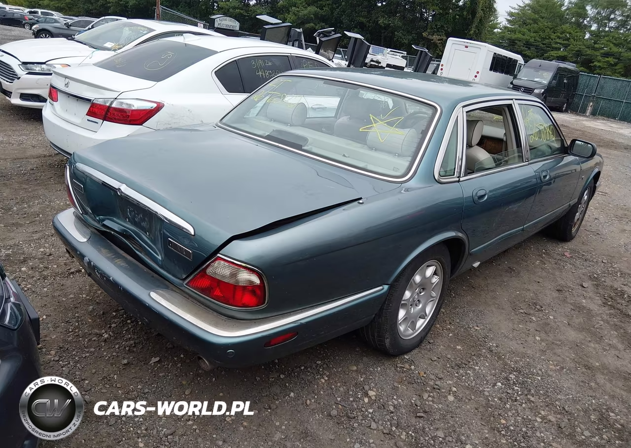 2001 Jaguar Xj8 VIN:SAJDA14C31LF28662 - 4