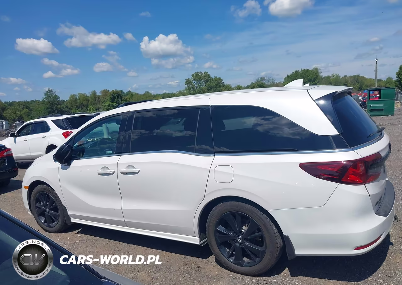 2023 Honda Odyssey Sport VIN:5FNRL6H71PB049433 - 14