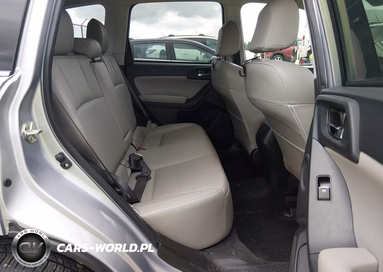 2018 Subaru Forester 2.5I Limited VIN:JF2SJARC1JH556847 - 8