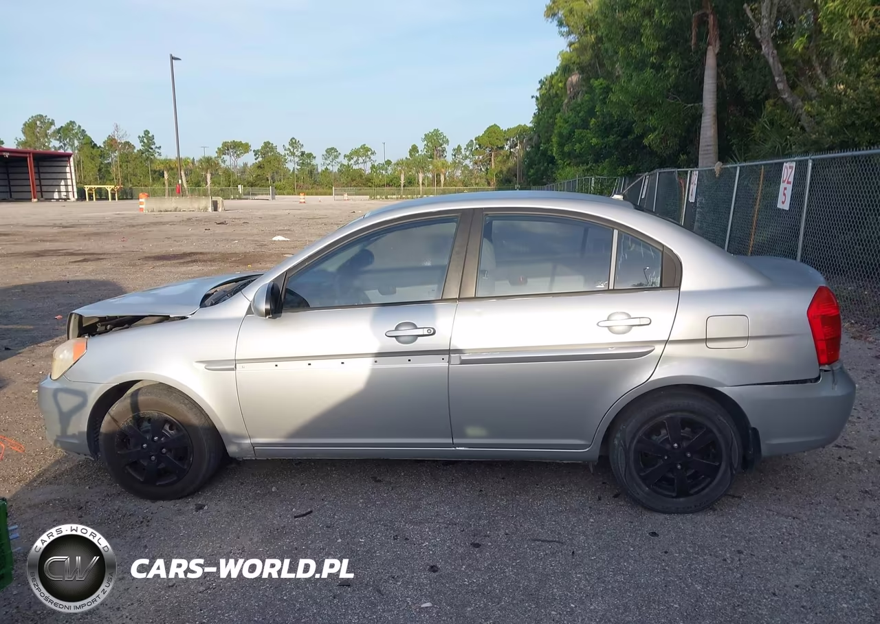 2008 Hyundai Accent Gls VIN:KMHCN46C78U217701 - 14