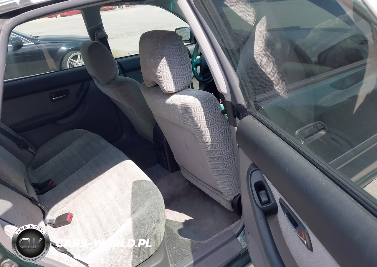 2002 Subaru Legacy L VIN:4S3BE635427213855 - 8