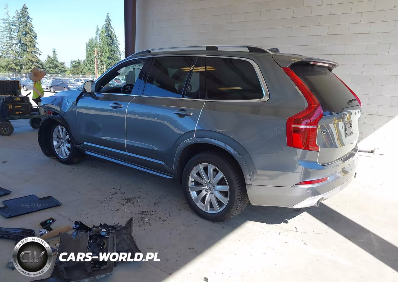 2018 Volvo Xc90 T5 Momentum VIN:YV4102PK8J1344448 - 3
