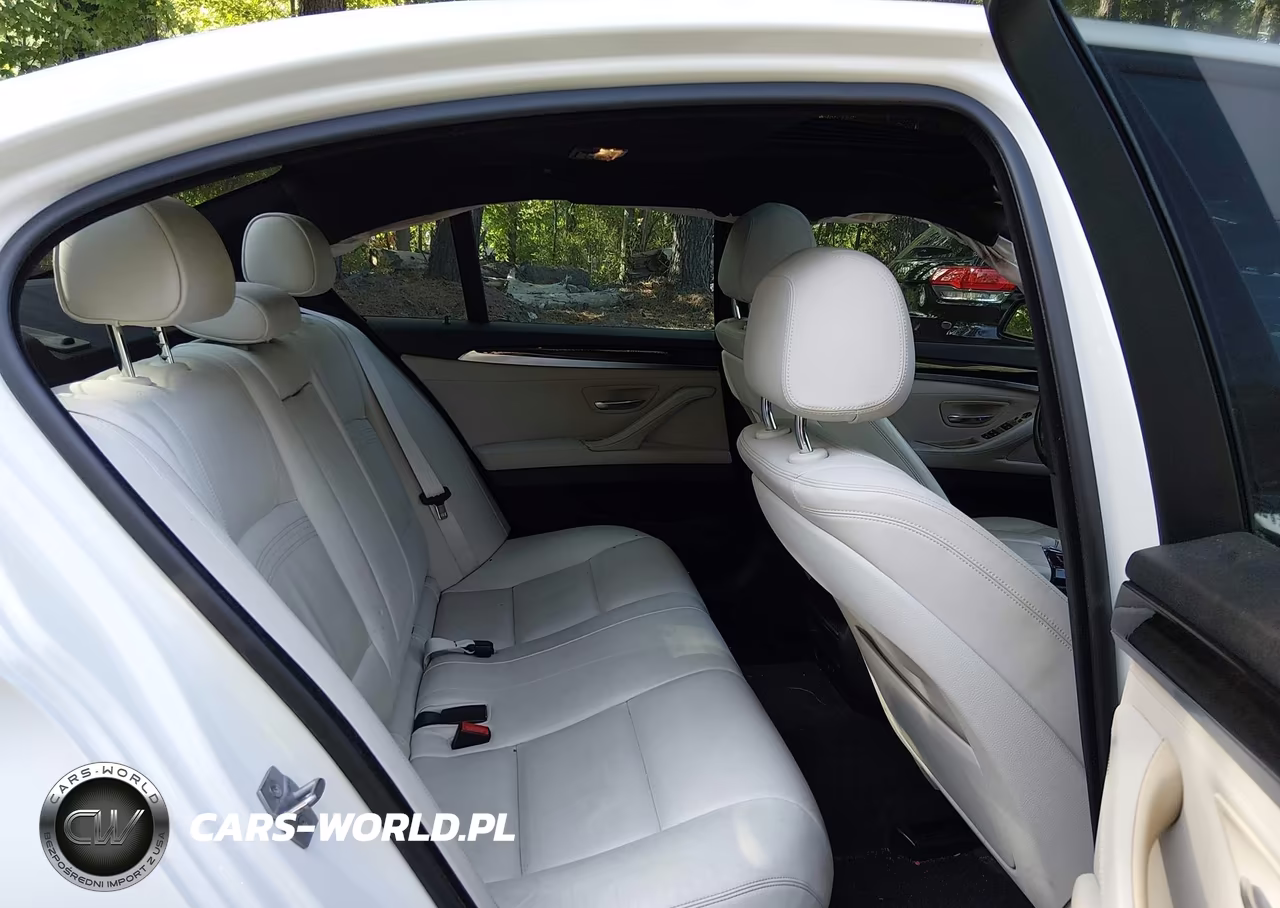 2016 BMW 528I VIN:WBA5A5C50GD529570 - 8
