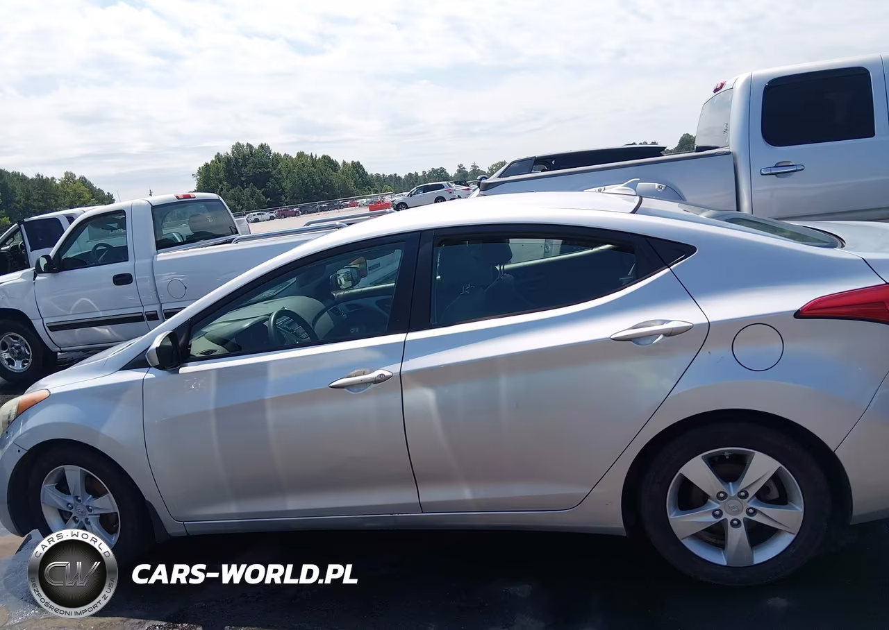 2013 Hyundai Elantra Gls VIN:5NPDH4AE4DH251334 - 14