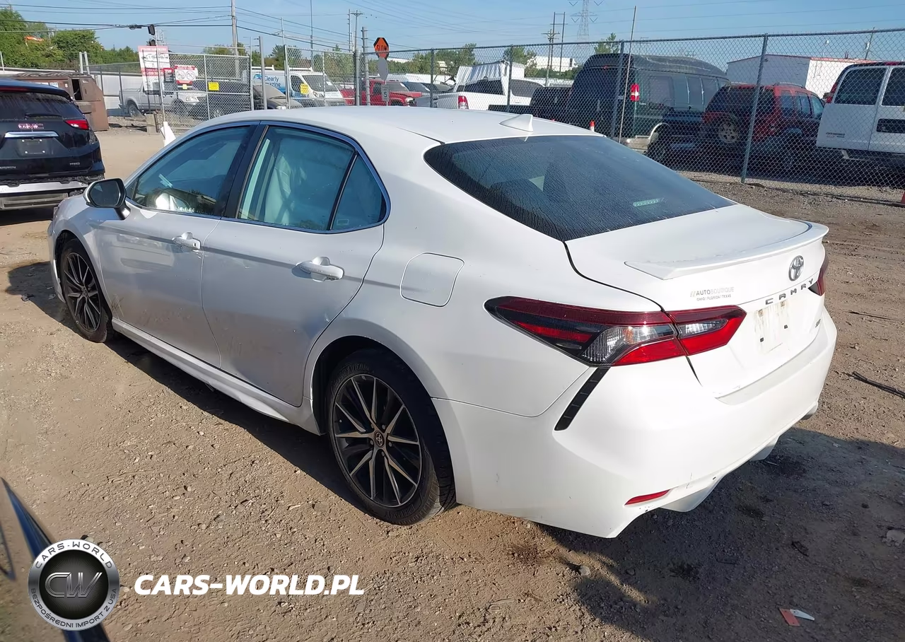 2021 Toyota Camry Se VIN:4T1G11AK8MU445842 - 3