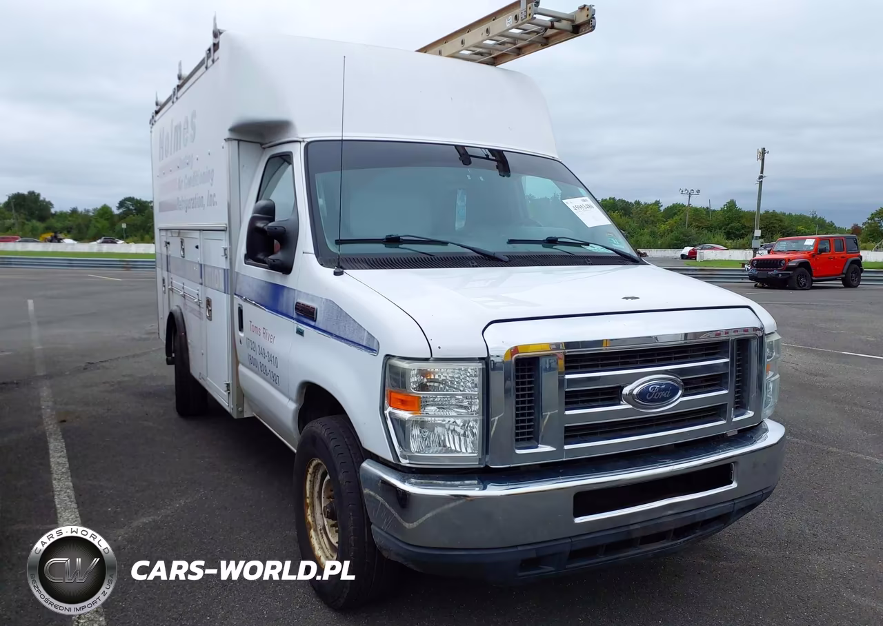 2013 Ford E-350 Cutaway VIN:1FDWE3FL7DDA59748 - 1