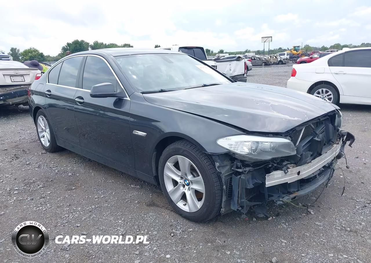 2012 BMW 528I