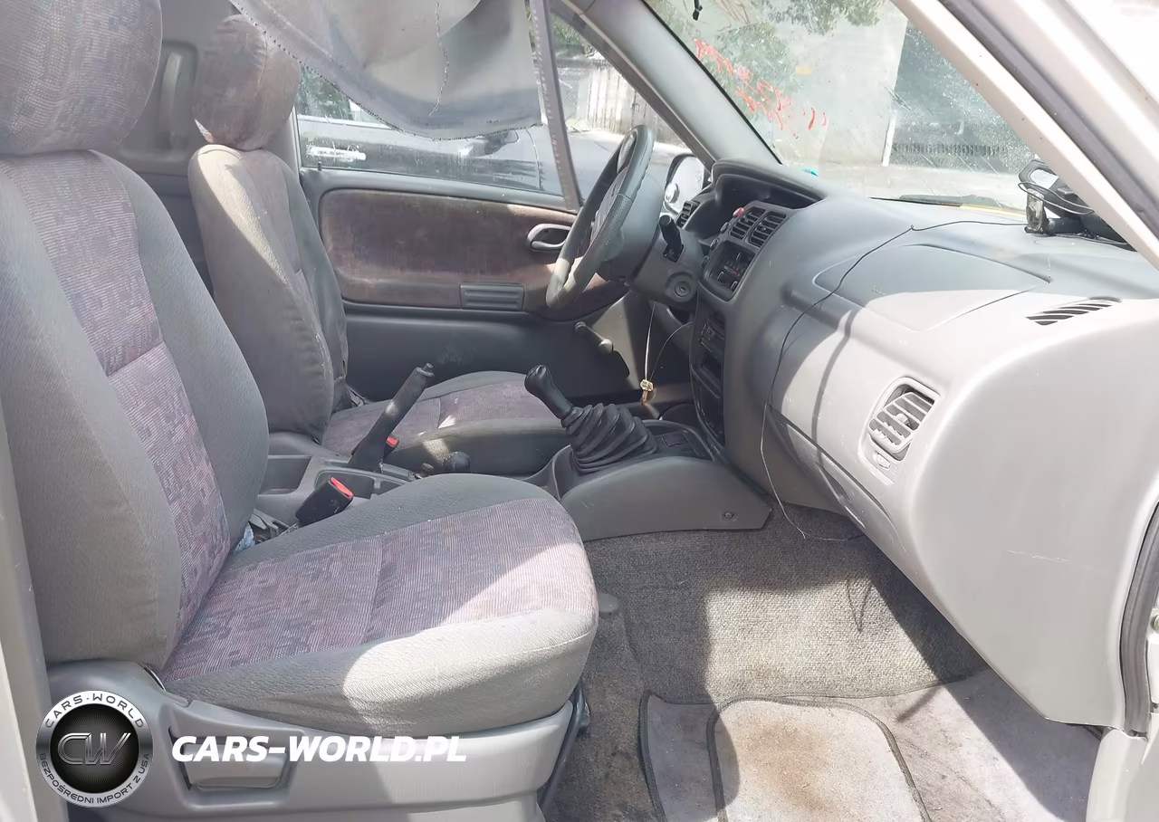 1999 Chevrolet Tracker VIN:2CNBJ186XX6915553 - 5