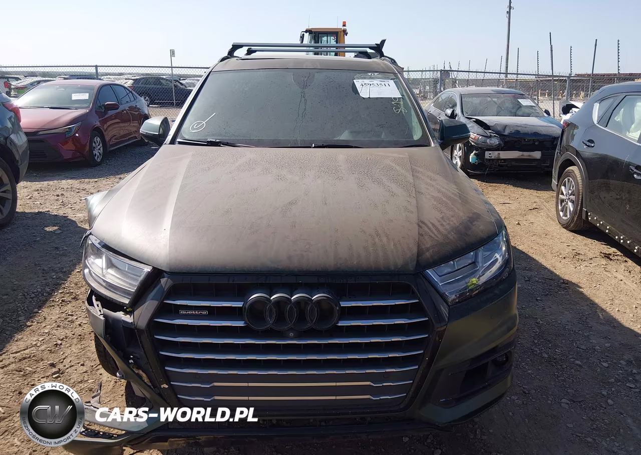 2018 Audi Q7 Prestige VIN:WA1VAAF70JD000226 - 12