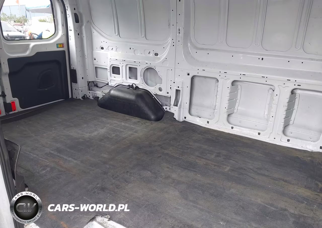 2019 Ford Transit-150 VIN:1FTYE1YM8KKA32283 - 8