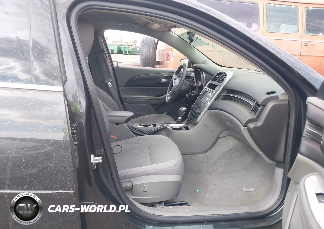 2015 Chevrolet Malibu Ls VIN:1G11B5SL8FF341602 - 5