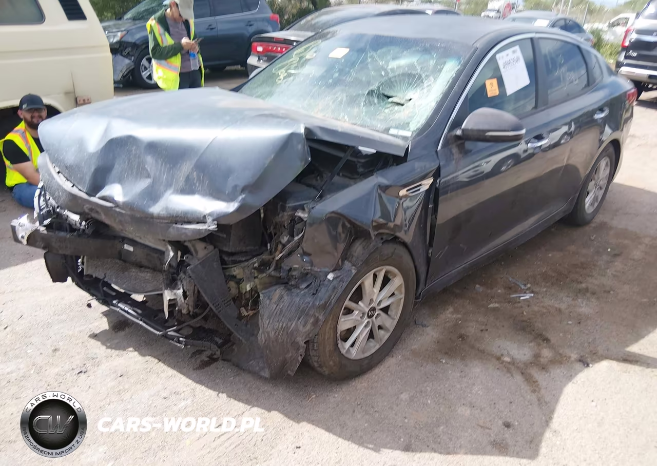 2018 Kia Optima Lx VIN:KNAGT4L3XJ5211341 - 2