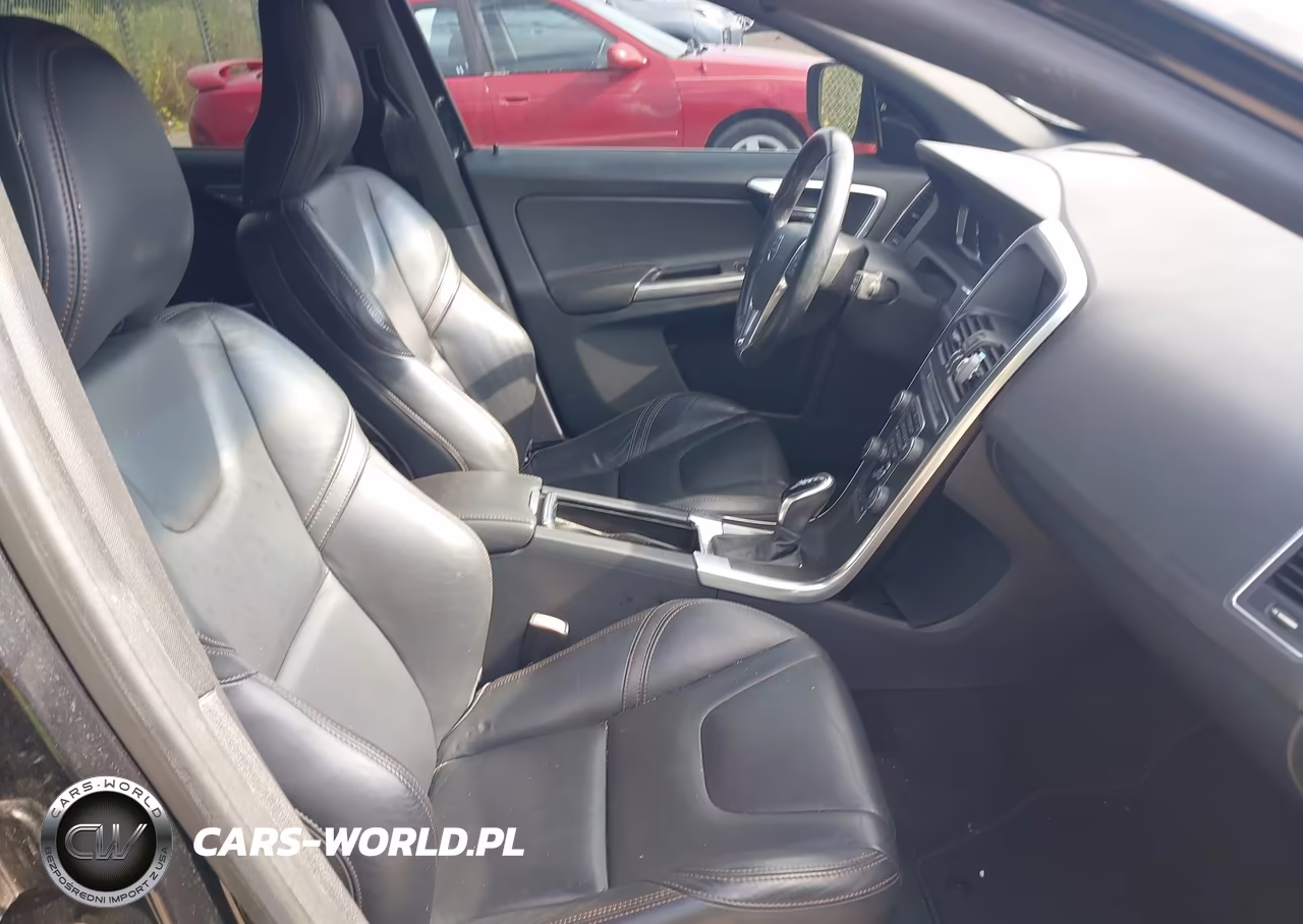 2015 Volvo Xc60 T5 Premier VIN:YV440MDB2F2568121 - 5