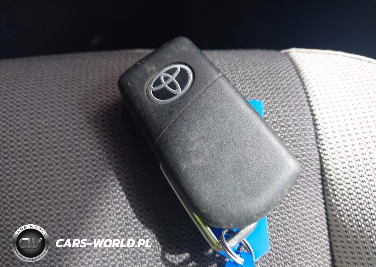2025 Toyota Corolla Le VIN:5YFB4MDE1SP293927 - 11