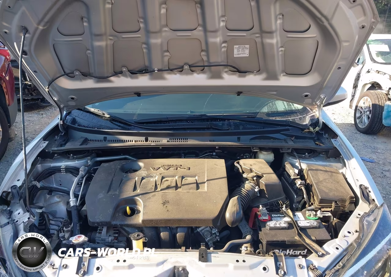 2017 Toyota Corolla Le VIN:2T1BURHE4HC880641 - 10