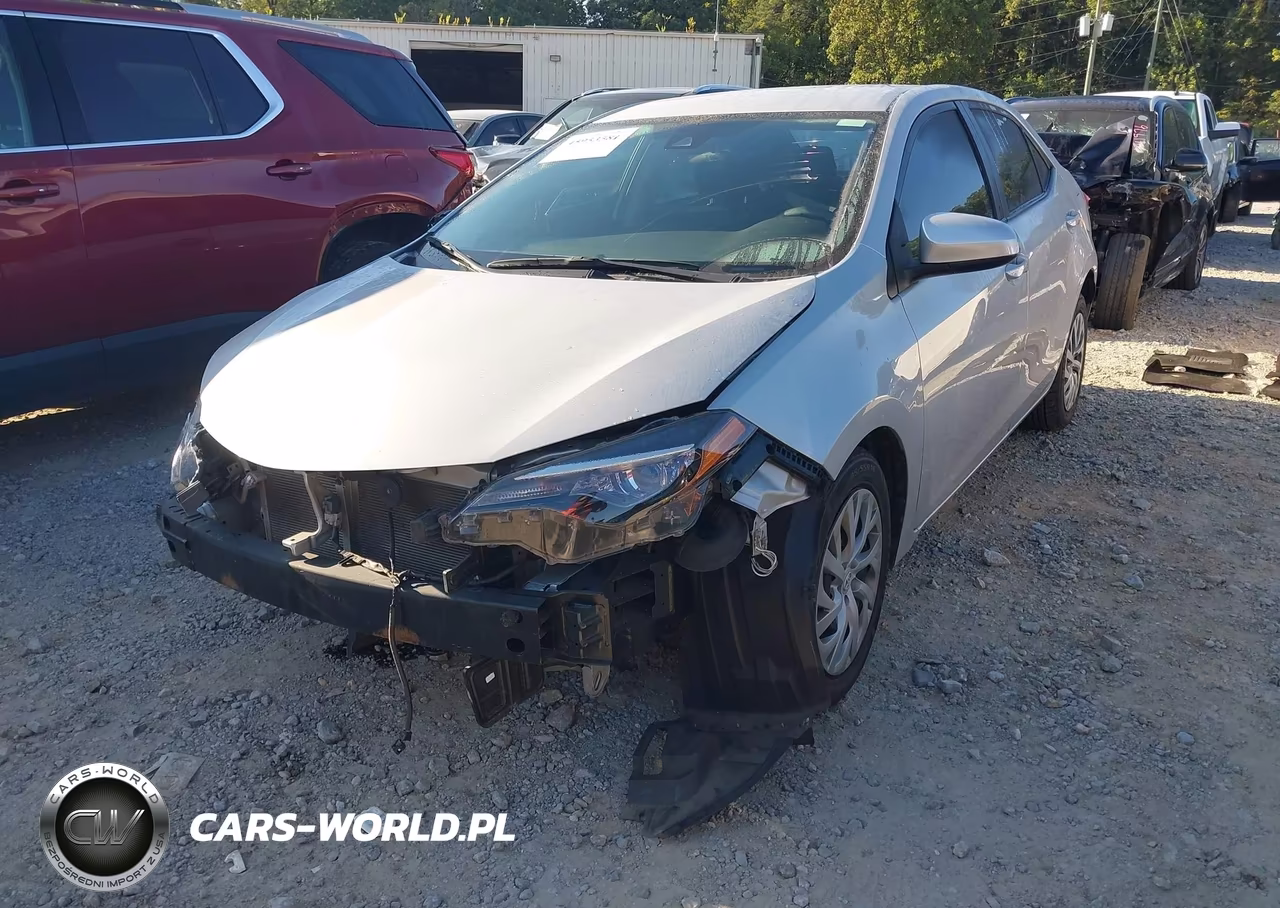 2017 Toyota Corolla Le VIN:2T1BURHE4HC880641 - 2