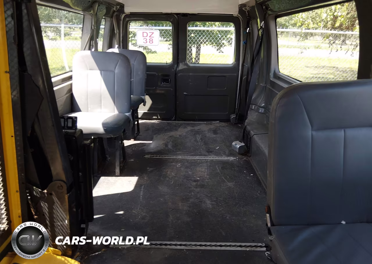 2007 Ford E-250 Commercial-Recreational VIN:1FTNS24W37DA45642 - 8