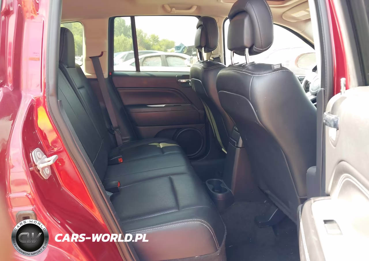 2016 Jeep Compass High Altitude Edition VIN:1C4NJDEB7GD793000 - 8
