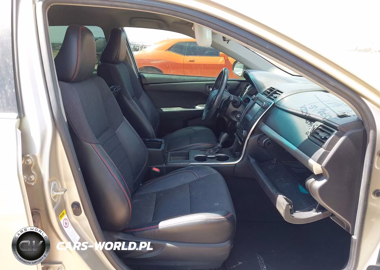 2017 Toyota Camry Se VIN:4T1BF1FK3HU769985 - 5