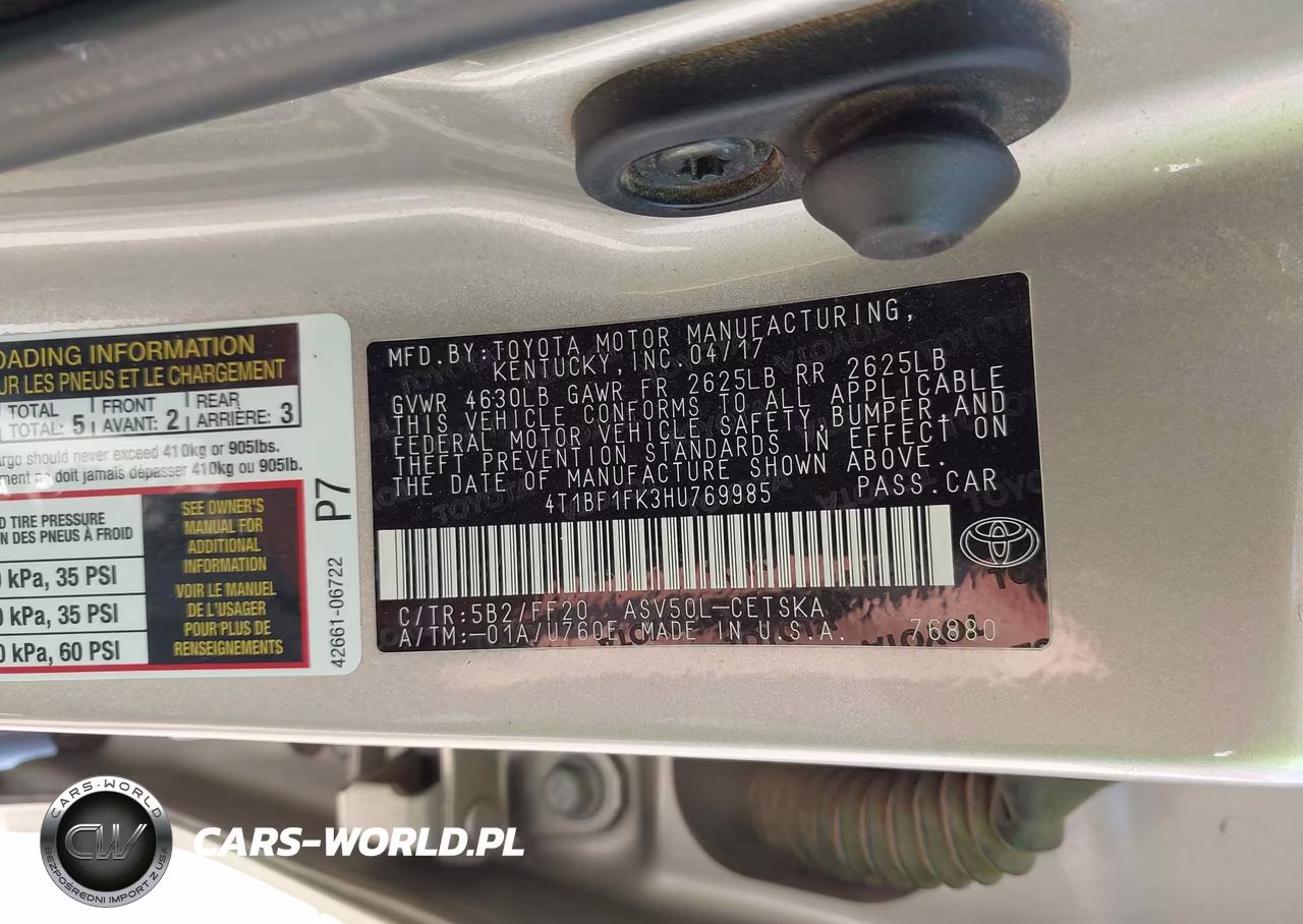 2017 Toyota Camry Se VIN:4T1BF1FK3HU769985 - 9