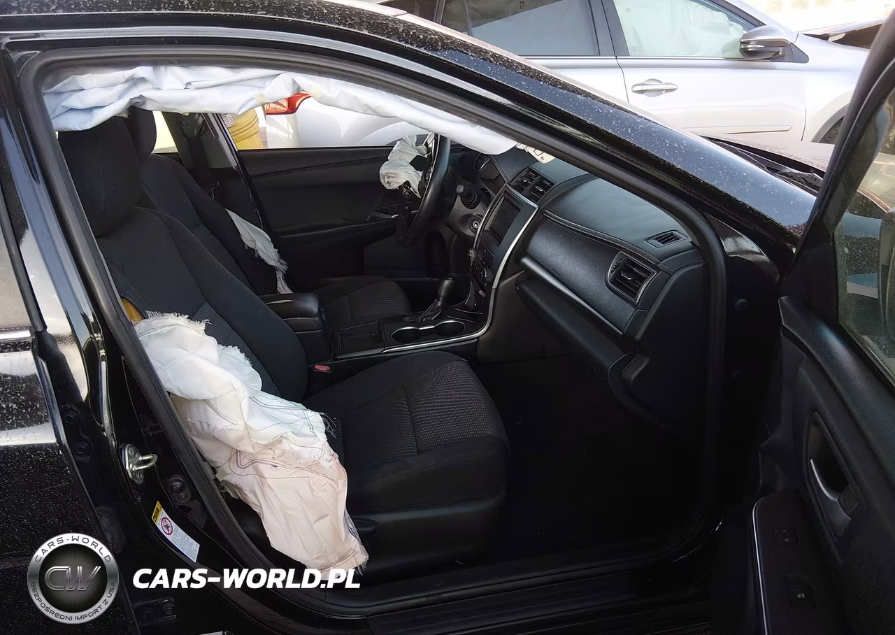 2016 Toyota Camry Le VIN:4T4BF1FK8GR572783 - 5