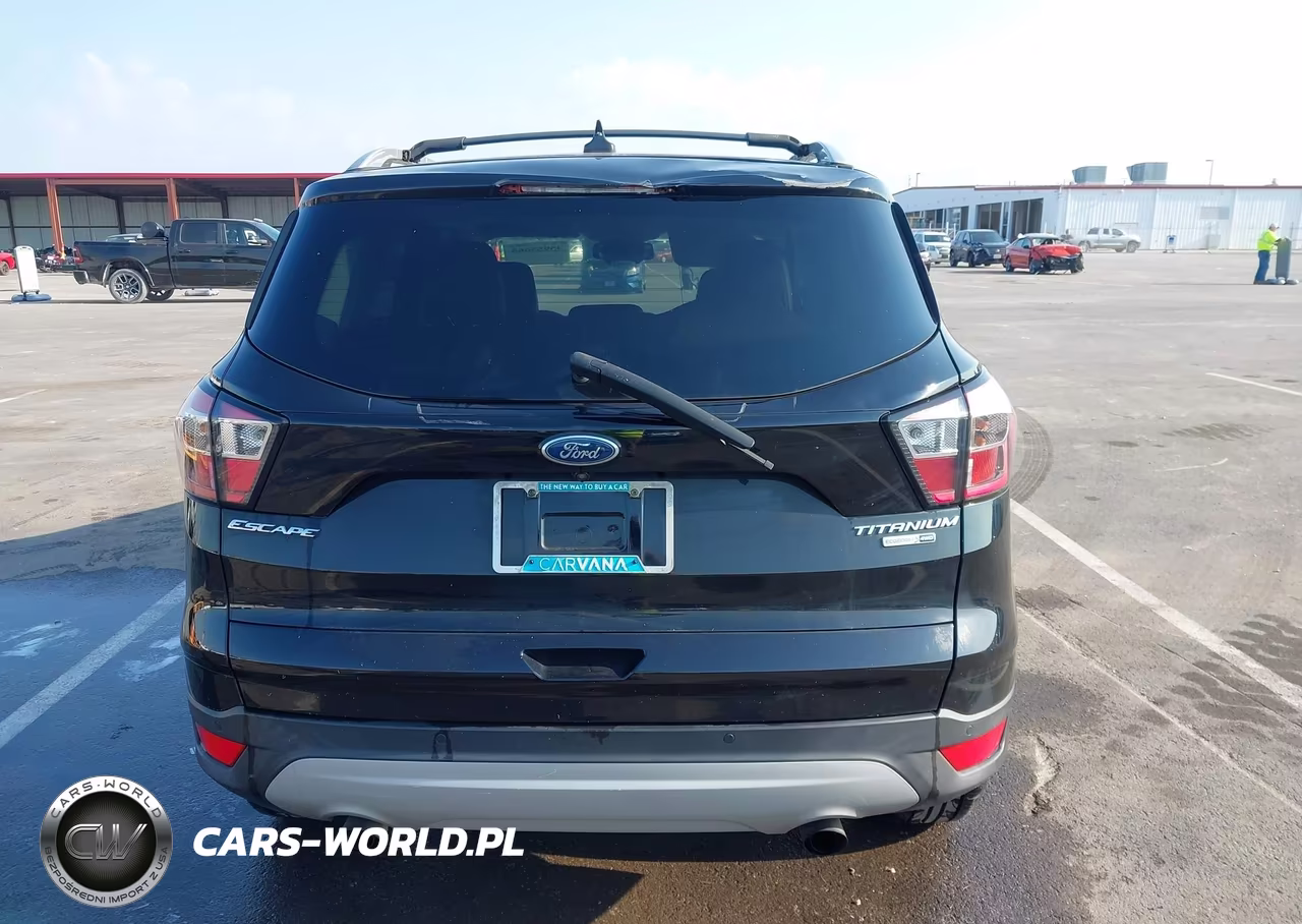 2018 Ford Escape Titanium VIN:1FMCU9J96JUA14896 - 16