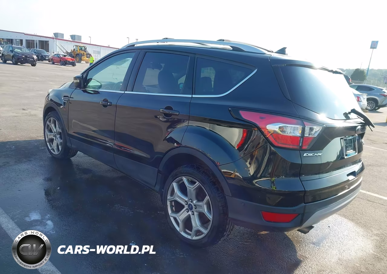 2018 Ford Escape Titanium VIN:1FMCU9J96JUA14896 - 3