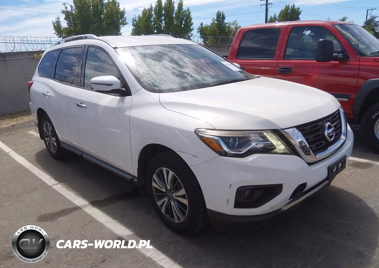 2017 Nissan Pathfinder Sv – zdjęcie 1 z 16