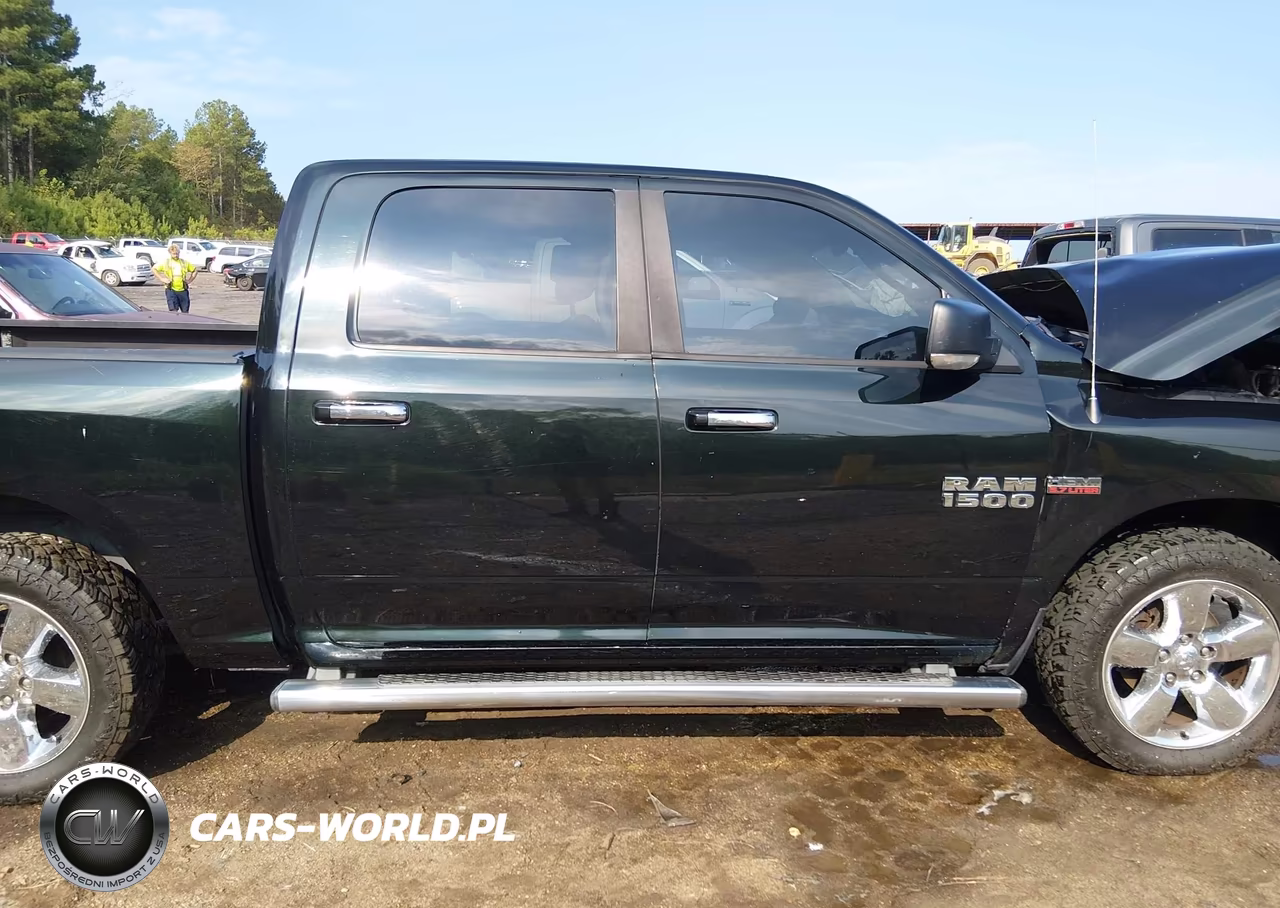 2016 Ram 1500 Big Horn VIN:3C6RR6LT5GG315444 - 13