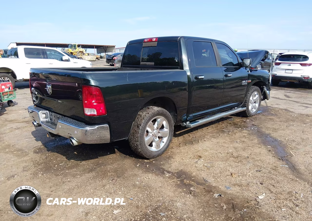 2016 Ram 1500 Big Horn VIN:3C6RR6LT5GG315444 - 4