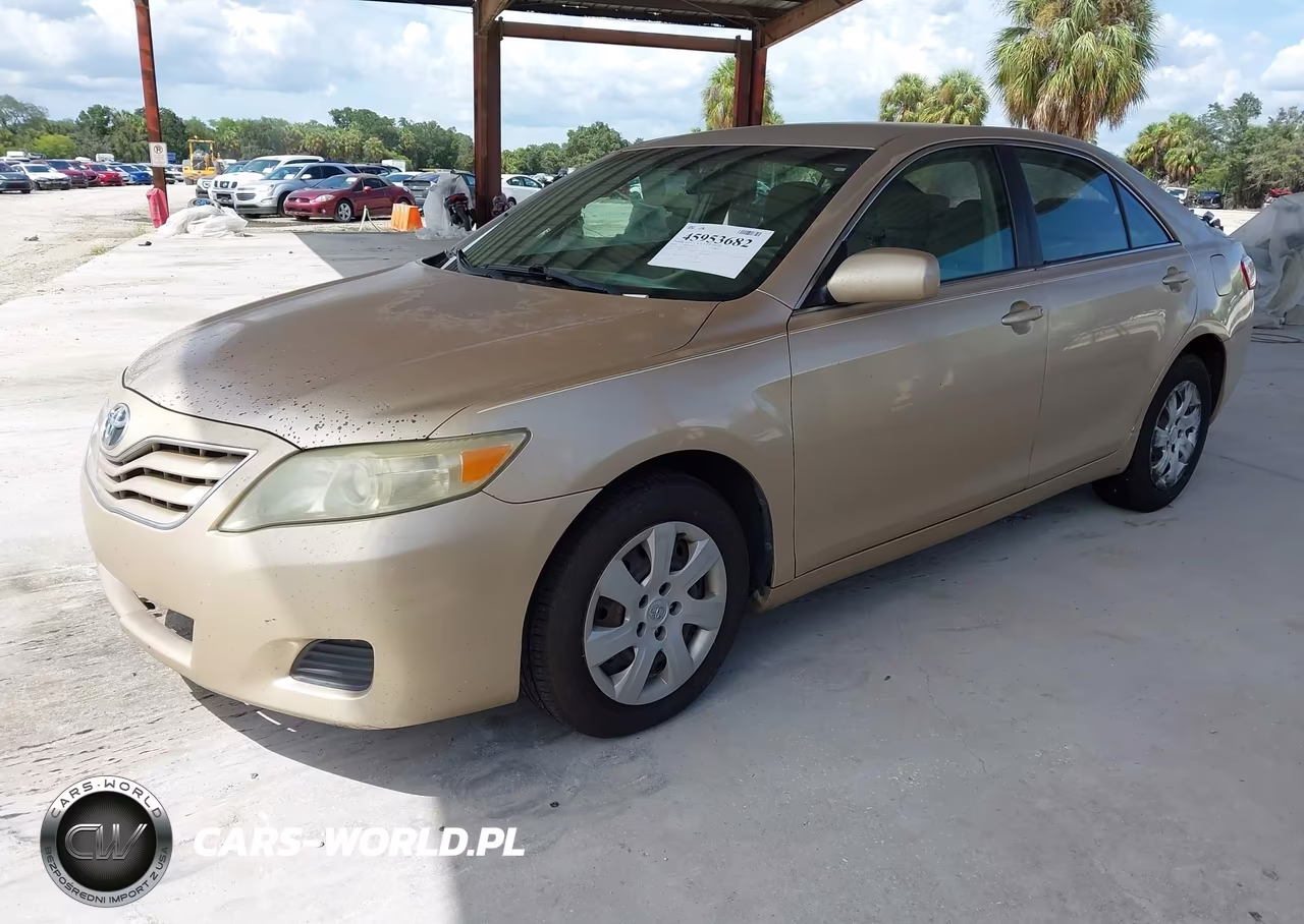 2010 Toyota Camry Le VIN:4T1BF3EK5AU037232 - 2