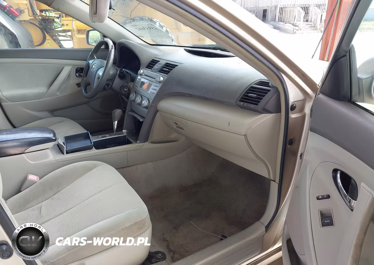 2010 Toyota Camry Le VIN:4T1BF3EK5AU037232 - 5