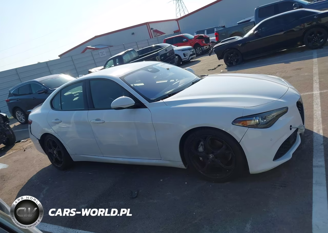 2022 Alfa Romeo Giulia Sprint Rwd VIN:ZARFAMAN7N7659934 - 13