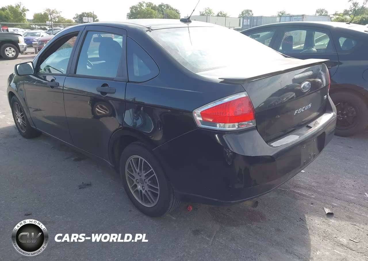 2011 Ford Focus Se VIN:1FAHP3FN3BW158602 - 3