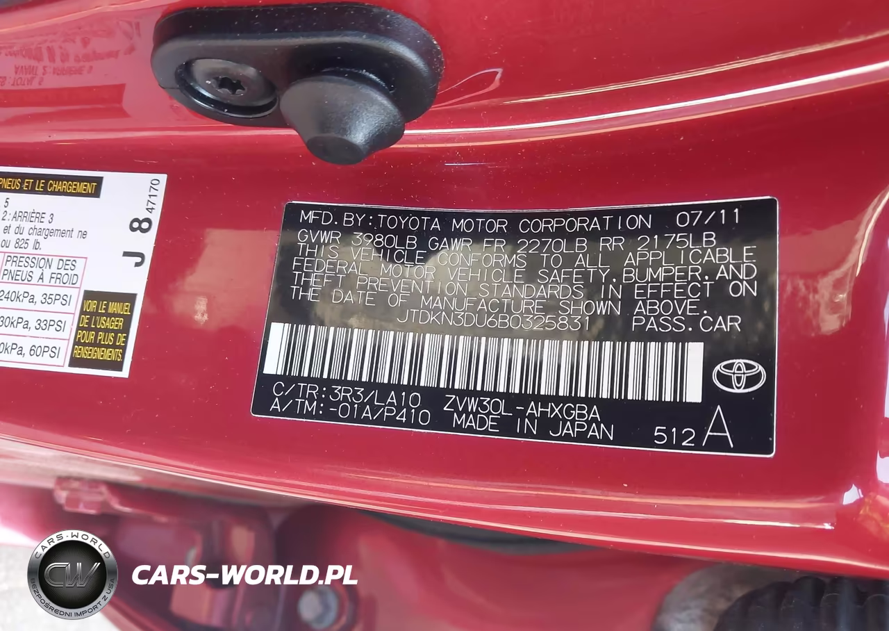 2011 Toyota Prius Four VIN:JTDKN3DU6B0325831 - 9