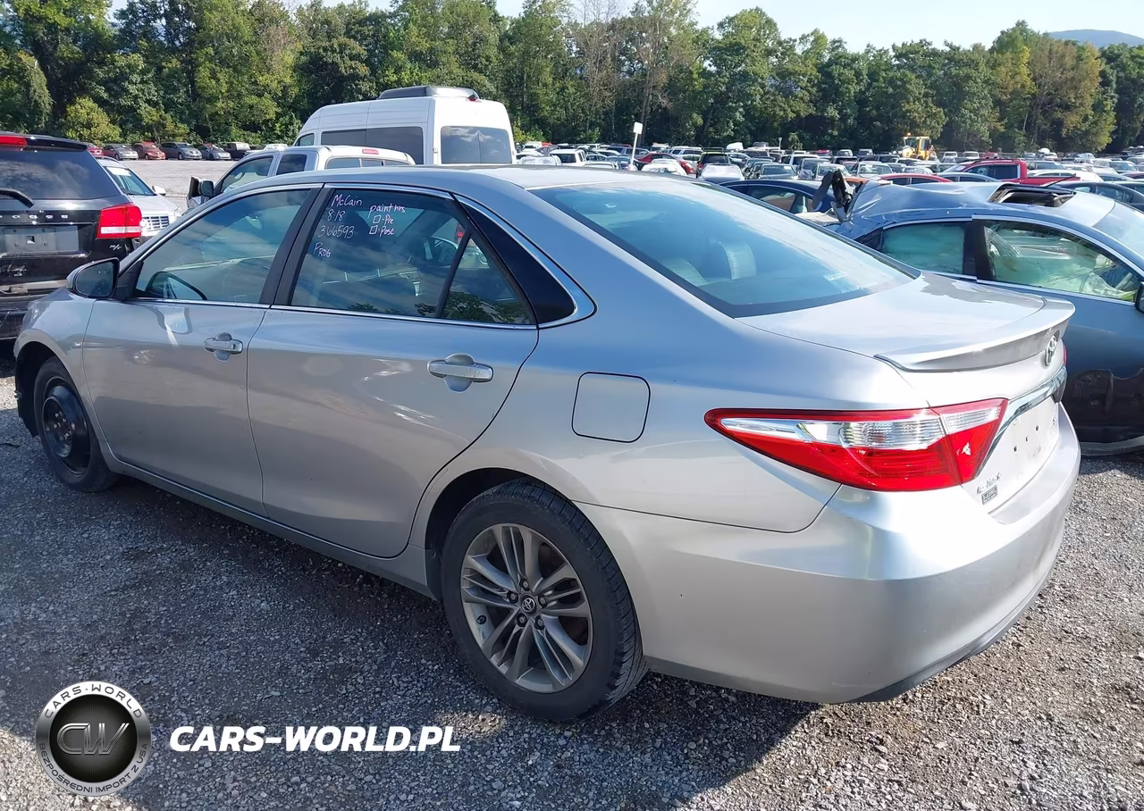 2016 Toyota Camry Se VIN:4T1BF1FK4GU199087 - 3