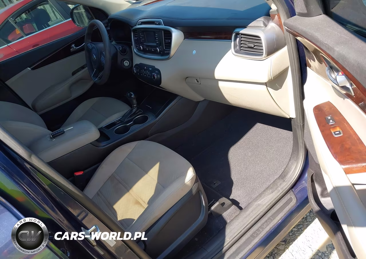 2017 Kia Sorento 2.4L Lx VIN:5XYPG4A35HG299923 - 5