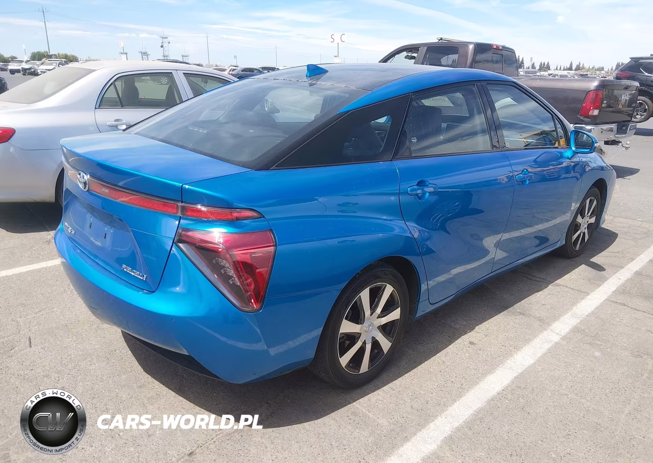 2018 Toyota Mirai VIN:JTDBVRBD0JA005452 - 4