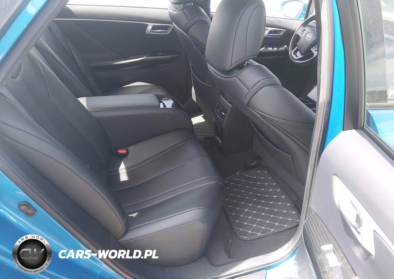 2018 Toyota Mirai VIN:JTDBVRBD0JA005452 - 8