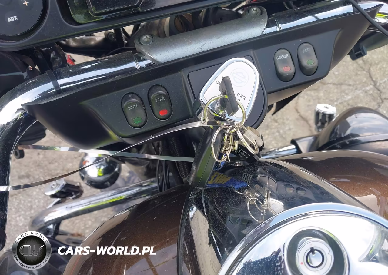 2013 Harley-Davidson Flhtk Electra Glide Ult Ltd-Ann VIN:1HD1KEM24DB659781 - 11