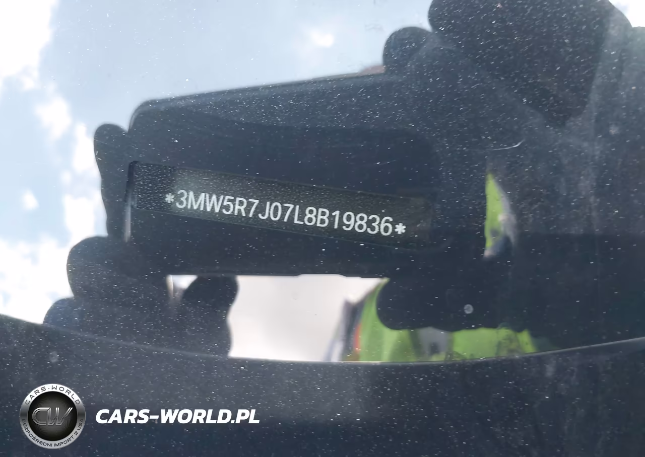 2020 BMW 330I xDrive VIN:3MW5R7J07L8B19836 - 12
