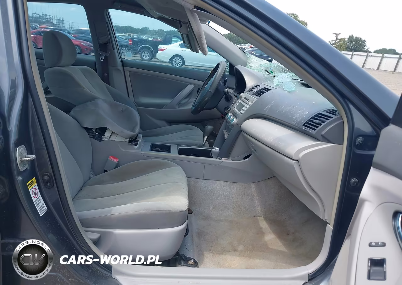 2009 Toyota Camry Le VIN:4T1BE46K79U285730 - 5