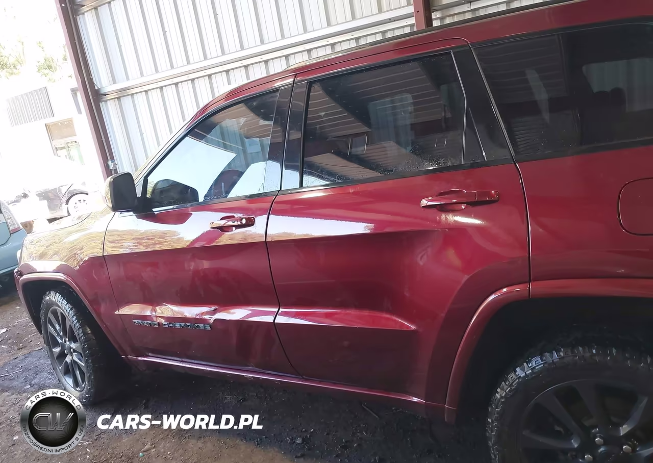2019 Jeep Grand Cherokee Altitude 4X4 VIN:1C4RJFAG9KC533954 - 14