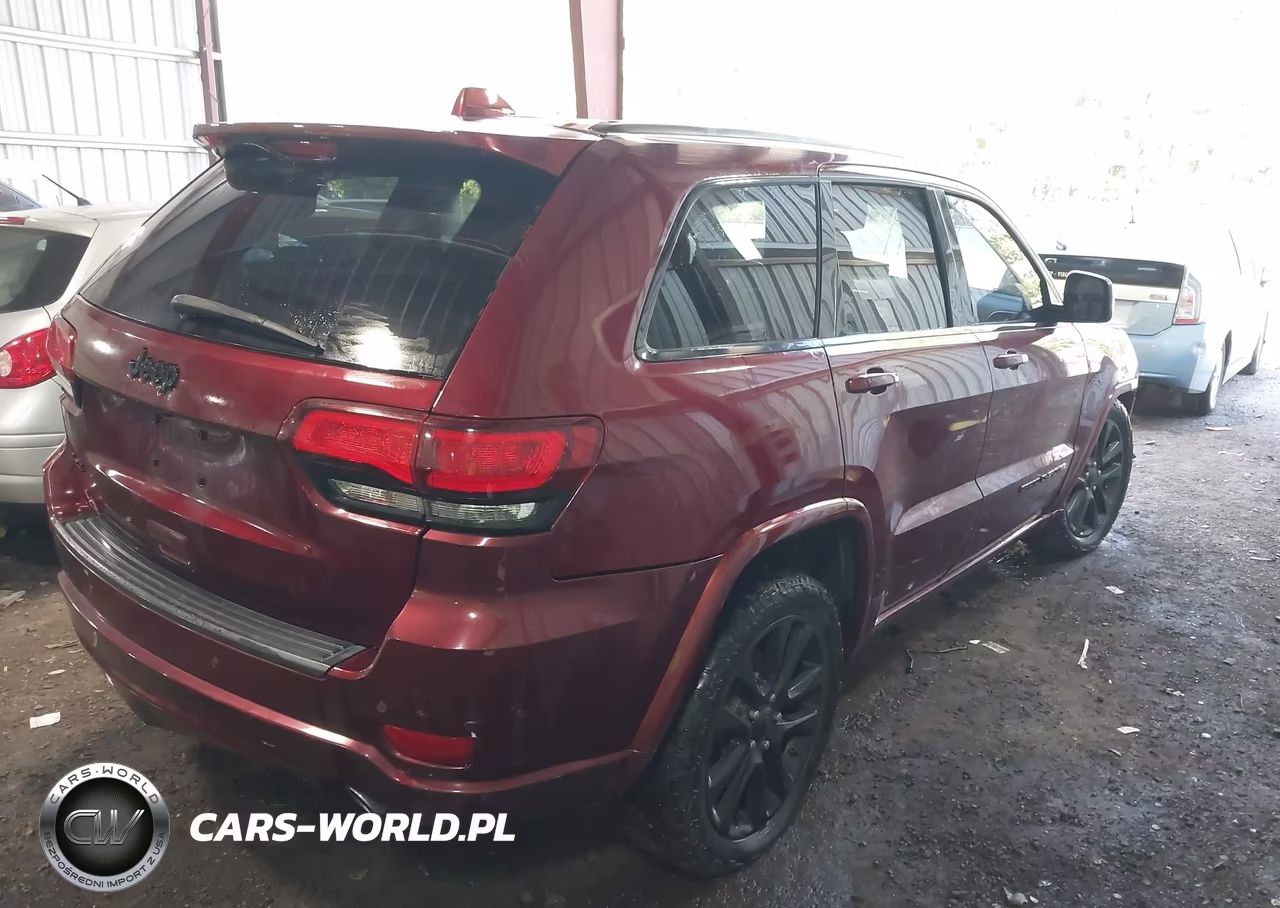2019 Jeep Grand Cherokee Altitude 4X4 VIN:1C4RJFAG9KC533954 - 4