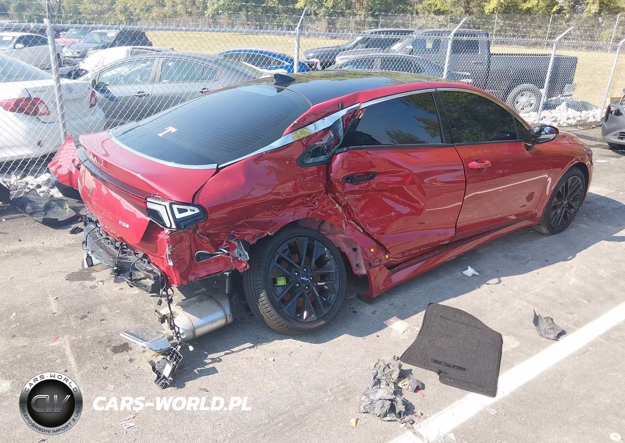 2026 Kia K5 Gt VIN:KNAG44J89T5421279 - 4